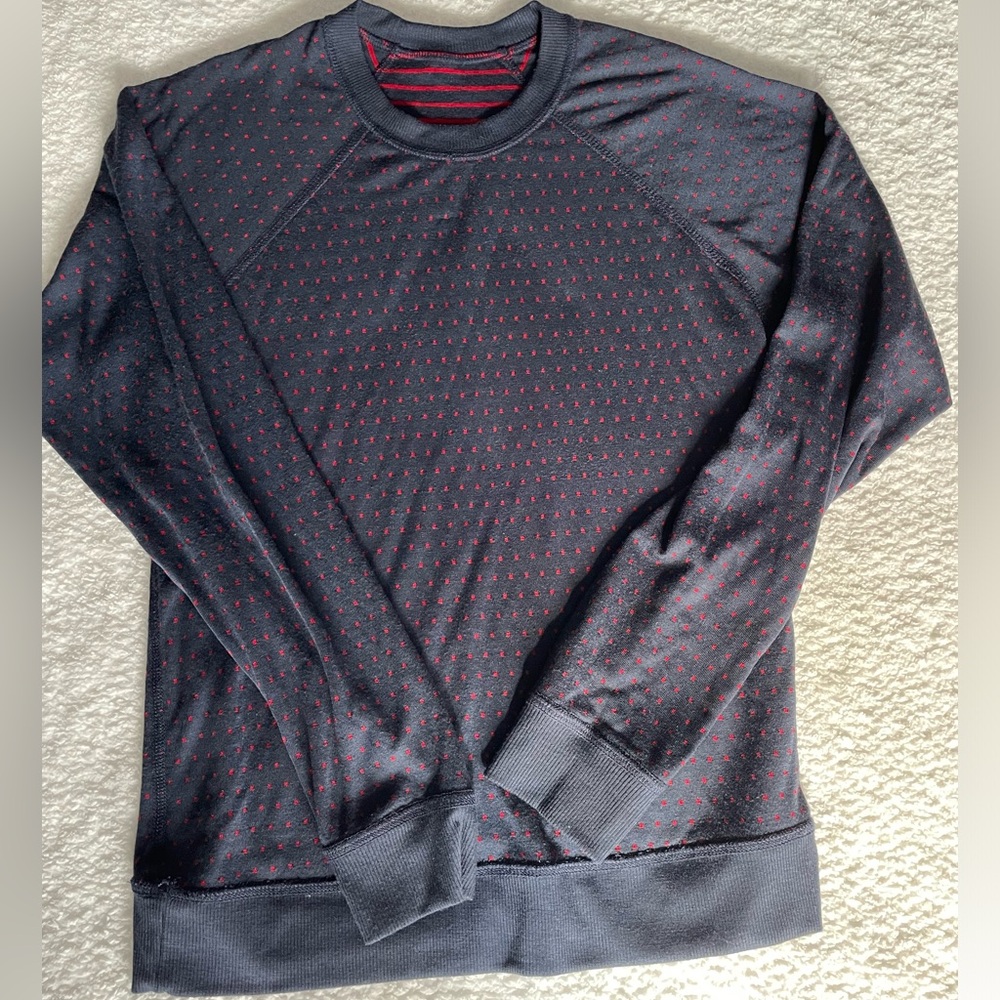 Size xs Marine Layer reversible raglan